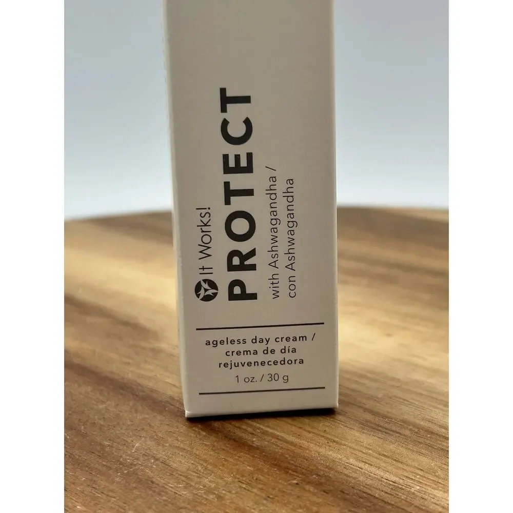 It Works! Protect Ageless Day Cream with Ashwagandha 1 oz 30g Moisturizer NIB